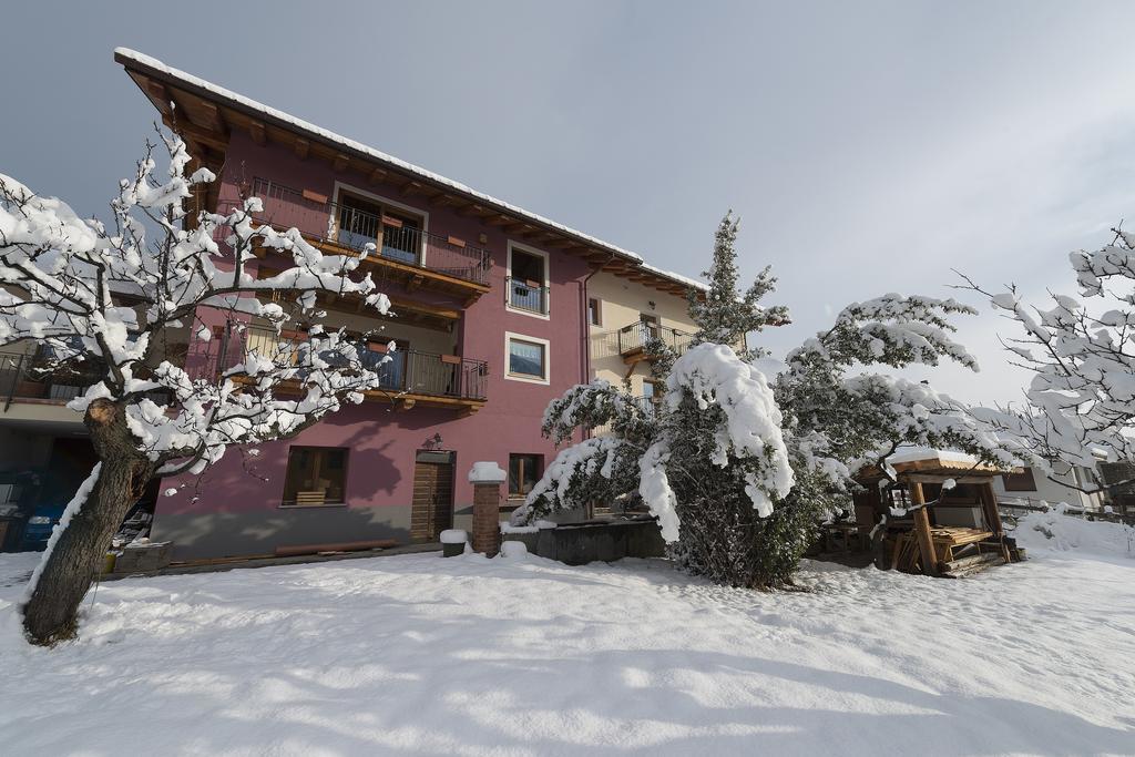Agriturismo Gli Elfi Aosta Eksteriør billede