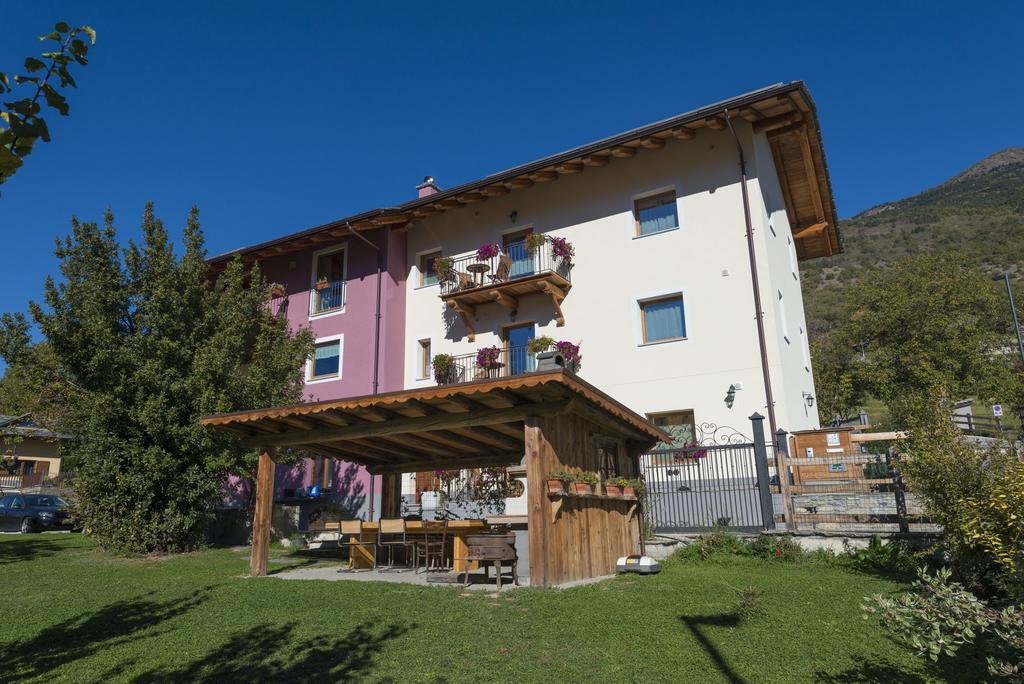 Agriturismo Gli Elfi Aosta Eksteriør billede